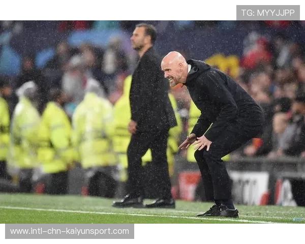 滕哈赫的“闪电任期”:药厂未尝联赛首胜就分道扬镳 滕哈赫的“闪电任期”:药厂未尝联赛首胜就分道扬镳