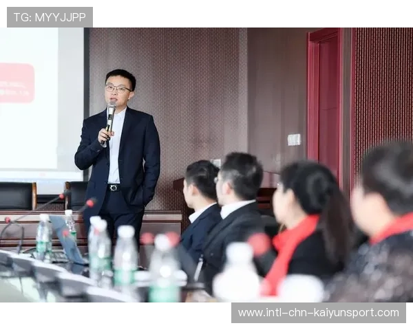 陈哲宣红牌事件引发球迷热议，教训深刻，陈哲1126