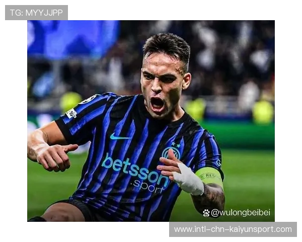 劳塔罗门前扫射入网,国际米兰1比0领先 劳塔罗门前扫射入网,国际米兰1比0领先